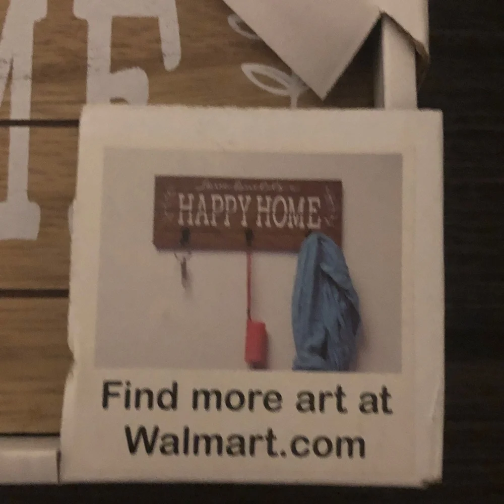 🥧🔥 “Love Builds a Happy Home” Wood Wall Hook Rack